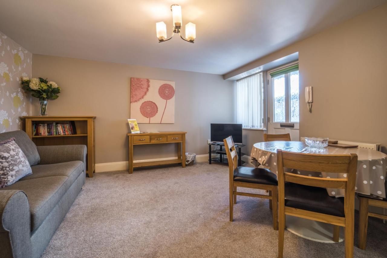 Trinity Mews Apartment ทอร์คิ ภายนอก รูปภาพ