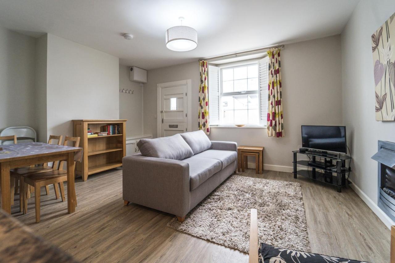 Trinity Mews Apartment ทอร์คิ ภายนอก รูปภาพ