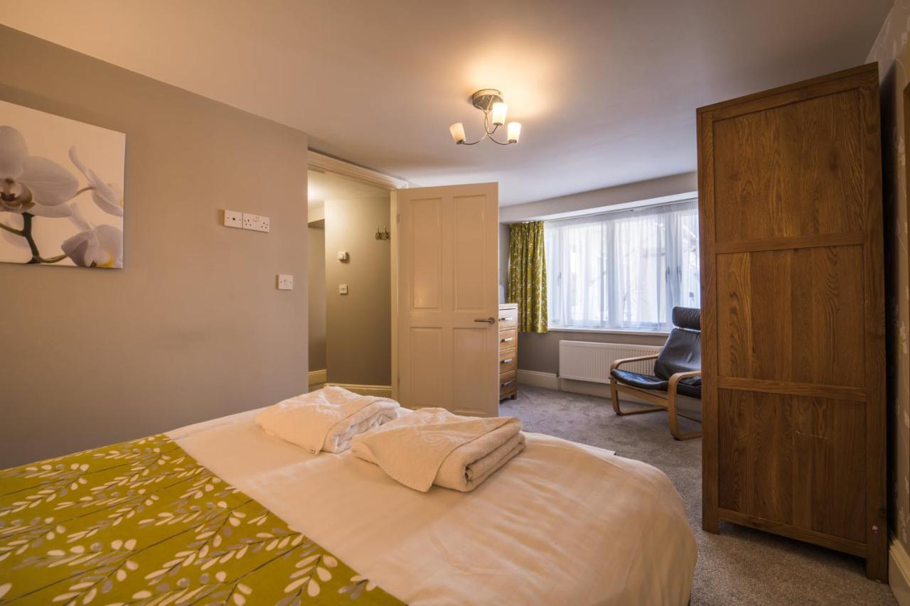 Trinity Mews Apartment ทอร์คิ ภายนอก รูปภาพ
