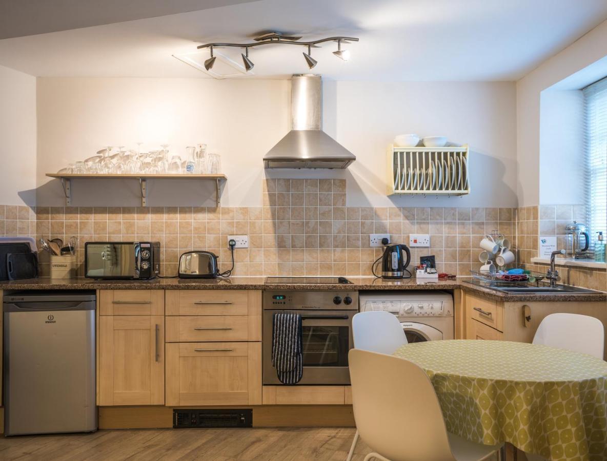 Trinity Mews Apartment ทอร์คิ ภายนอก รูปภาพ