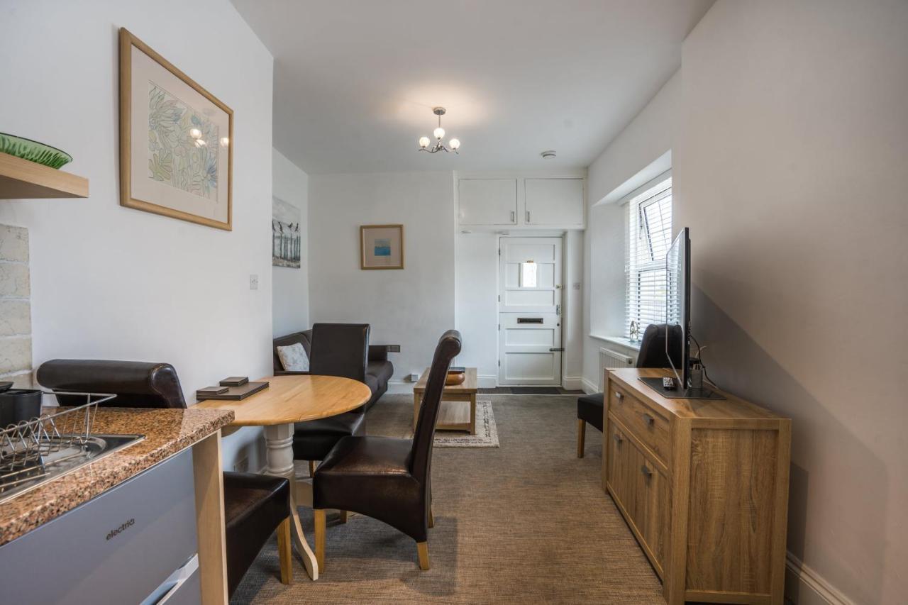 Trinity Mews Apartment ทอร์คิ ภายนอก รูปภาพ