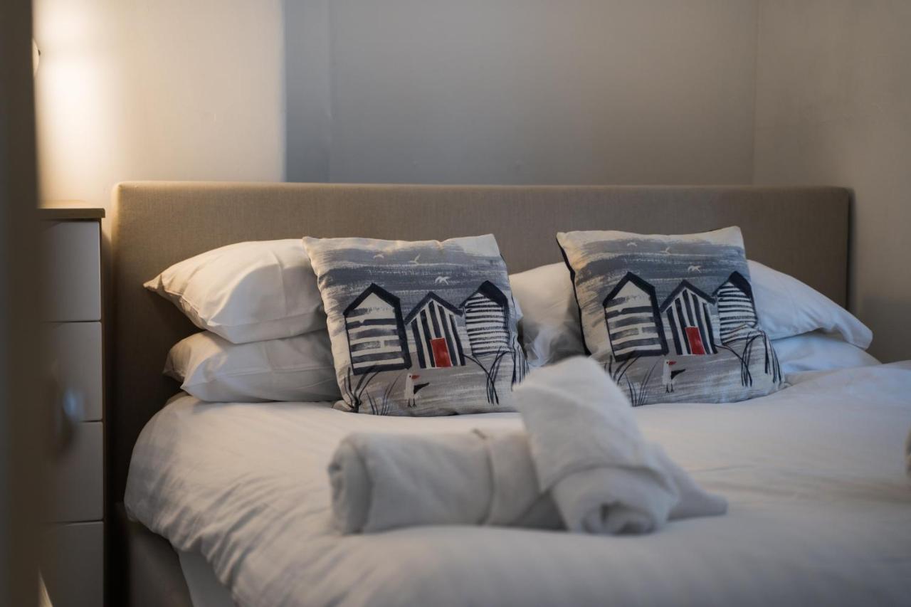 Trinity Mews Apartment ทอร์คิ ภายนอก รูปภาพ