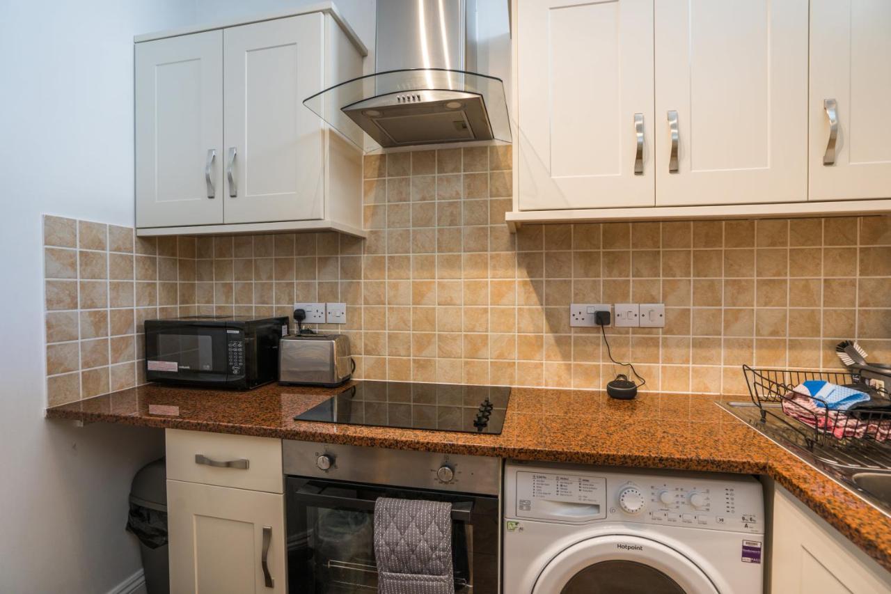 Trinity Mews Apartment ทอร์คิ ภายนอก รูปภาพ